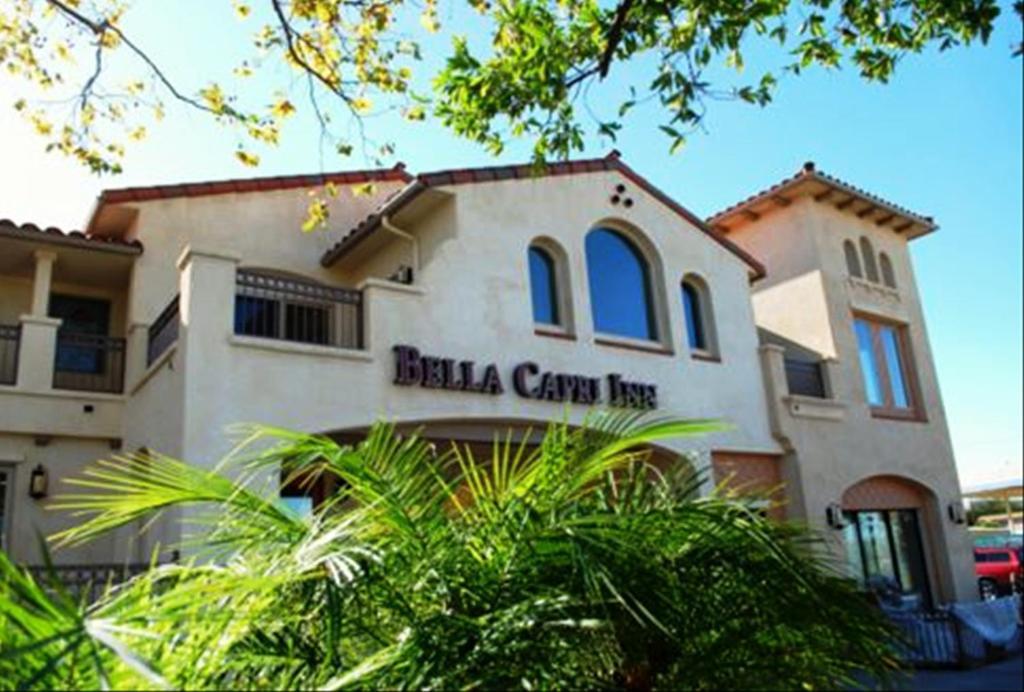Bella Capri Inn And Suites Camarillo Exterior photo